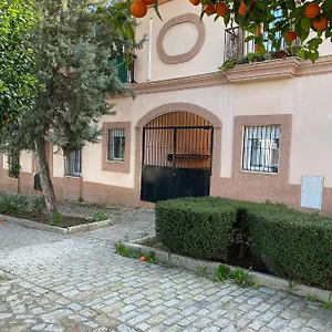Hébergement de vacances Sevilla. Familia O Profesionales, Gerena